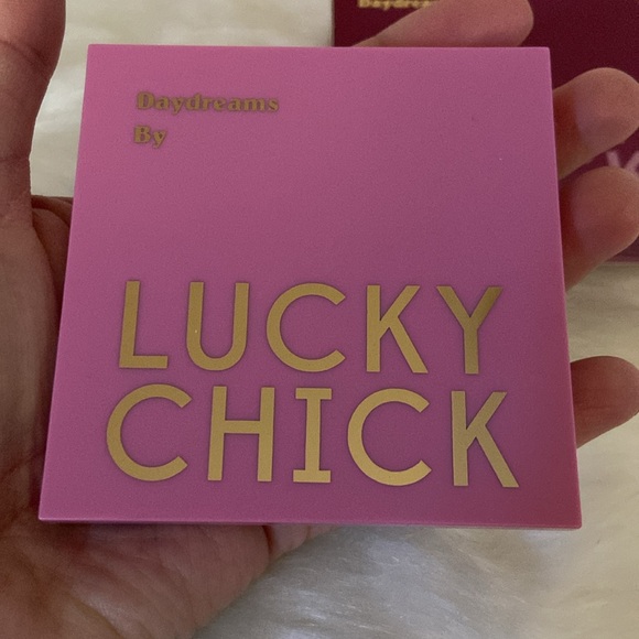 Lucky chick eyeshadow palette in daydreams - Picture 4 of 7